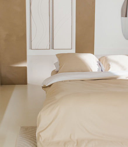 beige wit beddengoed dekbedovertrek