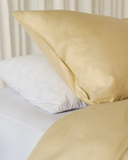 Néarr dekbedovertrek gold satin